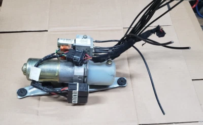 Pompa idraulica da tetto elettrica Audi A4 8H cabriolet ref 8H0871611 - Immagine 1 di 4