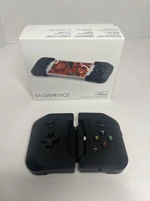 Gamevice - GV157 Controller for Apple iPhone 7,7+, iPhone 6s, 6s+iPhone 6. & 6+ - Image 1 of 4