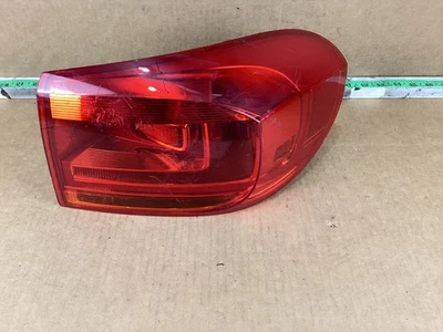 2012 - 2017  Volkswagen Tiguan Rear Right Passenger Side Tail Light OEM - Изображение 1 из 4