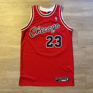 Chicago Bulls Michael Jordan Rookie Nike Throwback NBA Basketball Jersey 44 - Bild 1 von 9