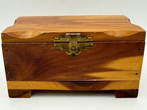Mini Wooden Cedar Chest Lake Hemet California Trinket Box Jewelry Case - Picture 1 of 8