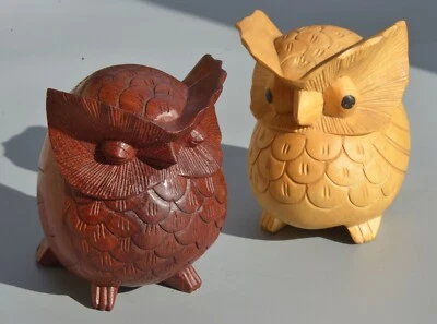 2 SUPERBES CHOUETTES EN BOIS SCULPTÉES - Photo 1/4