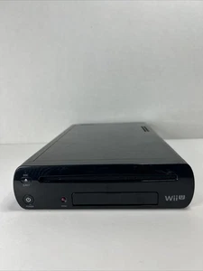 Nintendo Wii U 32GB Deluxe Console Nera solo WUP-101(02) - Testata - Foto 1 di 7