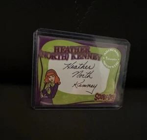SCOOBY DOO INKWORKS AUTOGRAPH A6 HEATHER NORTH KENNEY DAPHNE - Picture 1 of 1