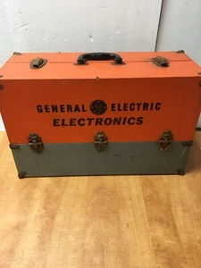 Vintage GE Vacuum Tube Caddy Case Repairman TV Radio Carrier 22 x 14 x 9" - Picture 1 of 14