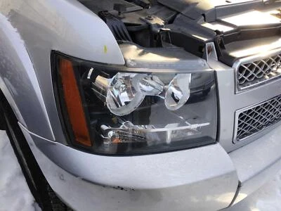 Used Right Headlight Assembly fits: 2012 Chevrolet Avalanche 1500 Right Grade C - Изображение 1 из 4