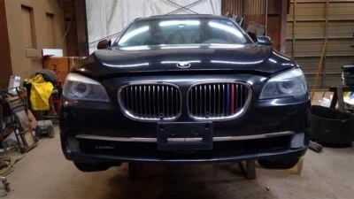 Depósito de combustible compatible con BMW 750i 1779094 09-15 Foto 1 de 4