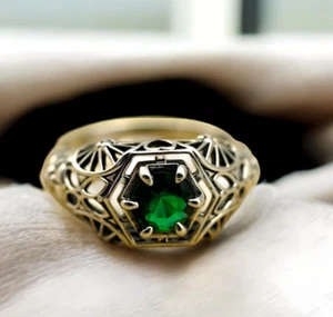 VINTAGE STYLE VIVID GREEN SIMULATED EMERALD 925 SOLID STERLING SILVER RING 1772 - Picture 1 of 3