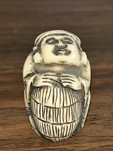 VTG  JAPANESE NETSUKE FIGURINE - RESIN  Asian Man W/Barrel 1.5” - Picture 1 of 7