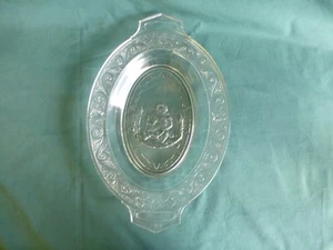 Antique Crying Baby Early American Pattern Glass Bread Tray - Bild 1 von 3