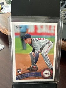2011 Topps - #145 Freddie Freeman (RC)