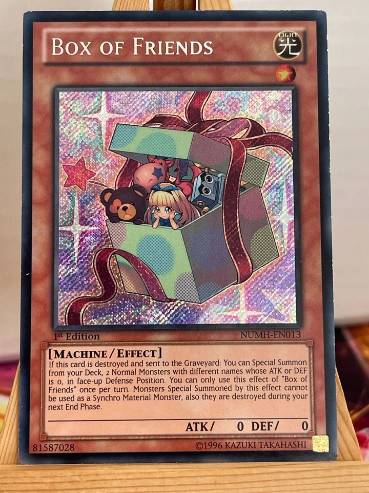 Eine Kiste Voller Freunde NUMH-EN013 Secret Rare Englisch EX YUGIOH - Bild 1 von 1