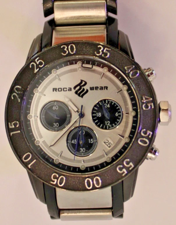 RARE Rocawear RG102040 Men's Stainless Steel Watch White, Silver New Battery - Image 1 of 4