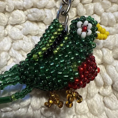 Dije étnico artesanal con cuentas a mano pavo real pájaro hecho a mano llavero bolso dije amuleto Foto 1 de 4