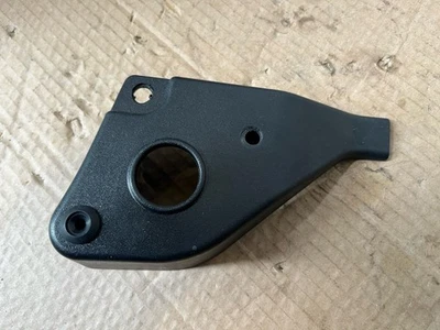 Painel surround Triumph Sprint 1050 Gt trava de assento de um modelo 2013 - Imagem 1 de 2