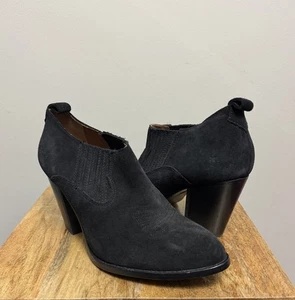 Frye Womens Llana Shoes Size 9.5 Black Suede Boodie Western Ankle Heel - Picture 1 of 12