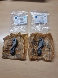 2 x Rocker Arm Vauxhall Omega A 1986 To 1994 90091705 New Old Stock - Picture 1 of 6