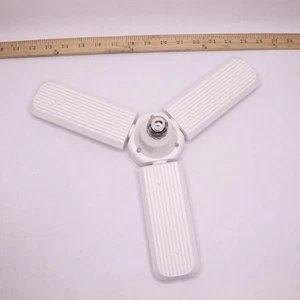 Feit Electric LED Light Bulb Directional Flood HID Replacement E26 40W 120V - Picture 1 of 4