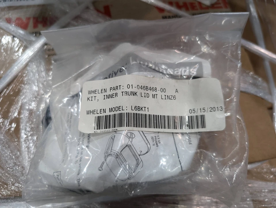 Whelen Mounting Bracket Model L6BKT1 Ford Crown Victoria