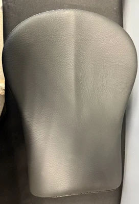 ALMOHADILLA PILLION DANNY GRIS PARA HONDA VTX1300C Foto 1 de 3