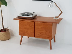 VINTAGE RECORD CABINET / TV STAND - DANISH INFLUENCE RETRO - Picture 1 of 9