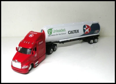 CALTEX PETERBILT 387 CAB PETROL TANKER OIL TANKER FUEL TANKERS 1/43 TRUCKS - Image 1 of 4