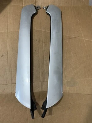 Chrysler Crossfire 2004-2008 parabrisas izquierdo derecho moldura pilar  Foto 1 de 4