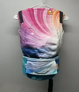 Tula-Libre para Crecer-Maravilloso Espiral-Portabebés con Capucha-Raro-Envío Rápido - Imagen 1 de 5