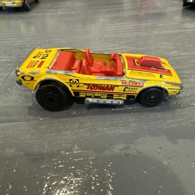 VINTAGE MATCHBOX SUPERFAST YELLOW DODGE CHALLENGER 1975 - Image 1 of 4