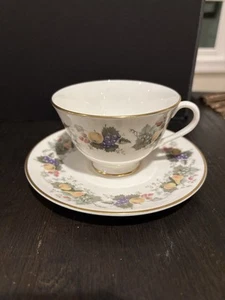 Royal Doulton Ravenna Teacup And Saucer - Picture 1 of 10