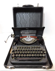 1947 Smith-Corona Sterling 4A Typewriter w/ Case - Picture 1 of 13