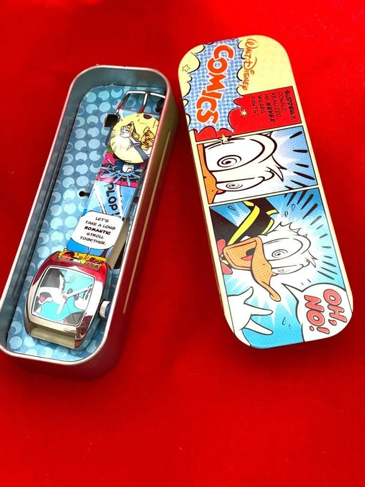 Disney Mickey Minnie Mouse Watch MC0368 FREE PIN & Disney Comic Collectible Tin - image 1 of 1