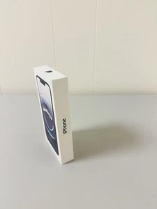 Sealed! Apple iPhone 16e - 128 GB - Black (Unlocked) - MD0D4LL/A - Photo 1 sur 2