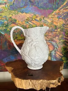 Pitcher Portugal Seashell Motif White 9" - Picture 1 of 6