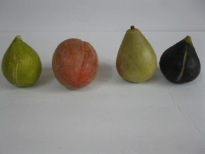 4 PIECES VINTAGE ITALIAN ALABASTER STONE FRUIT 2 FIGS,1 PEAR 1 LG.PLUM - Picture 1 of 6