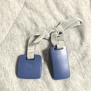 NEW blue plastic magnet treadmill safety key clip - NordicTrack 259864 269352 - Picture 1 of 2