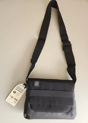 Bolso Mensajero Moleskine ID Collection Negro Hasta 11"" Nuevo con Etiquetas Foto 1 de 4