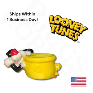 Y2K Looney Tunes Sylvester And Tweety Bird Ceramic Planter Warner Brothers 2000s - Picture 1 of 10
