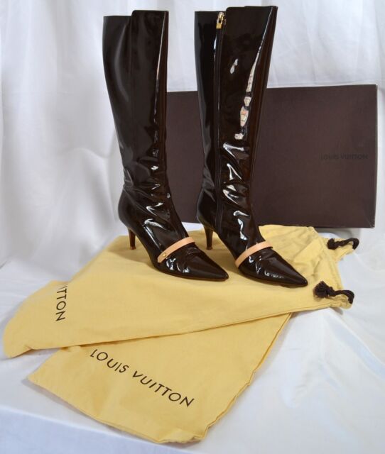 LOUIS VUITTON ZAPATOS BOTAS 38 Botas negras de charol