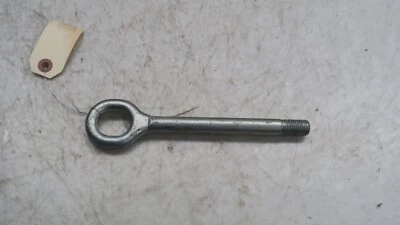 Gancho de ojo de remolque de emergencia OEM Alfa Romeo Giulia 2017-2024 Foto 1 de 4