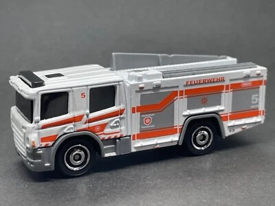 MATCHBOX SCANIA P360 CAMIÓN DE BOMBEROS BOMBEROS - CAJA SELLADA Foto 1 de 4