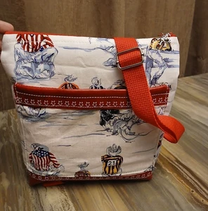 Neu Travel Sling Crossbody Western Cowboy Rodeo Kunstlederbesatz rot weiß blau - Bild 1 von 11