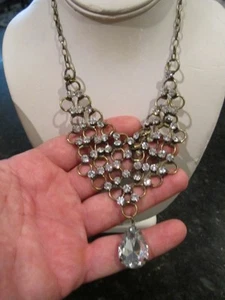 VINTAGE ART DECO DESIGN NECKLACE SPARKLING CRYSTALS & SOLITAIRE 17" - BBA16A - Picture 1 of 4