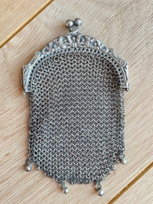 Ancienne Bourse / Aumonière / Chatelaine en argent Massif décor noeud - 1900 - Photo 1/4