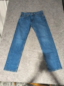 Levi's 505 Medium Wash Blue Denim Jeans Men's Size 34x34 - Picture 1 of 10