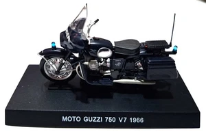 Modellino Moto Guzzi 750 V7 Carabinieri (1966) sc.1:24 - Foto 1 di 4