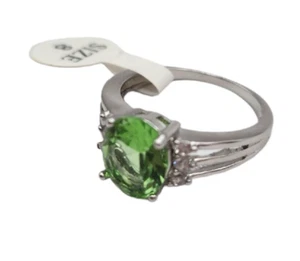 Green Peridot Ring 925 Silver Oval Prong Set Surrounded by 6 Clear Crystals SZ 8 - Picture 1 of 14
