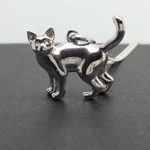 Cat pendant necklace solid Sterling Silver, Fab quality, adjustable chain. Box. - Picture 1 of 11