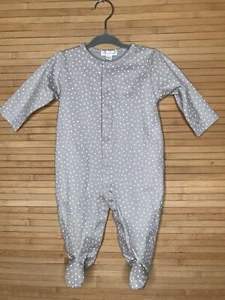 Kissy Kissy NWT Silver stars Pima Crochet Edged Snap Front Footie 6-9 mo - Picture 1 of 5