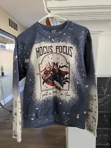 Hocus Pocus Sanderson sisters Crewneck Sweatshirt. Size Medium. Great Condition  - Picture 1 of 5